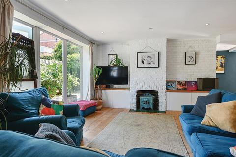 5 bedroom end of terrace house for sale, Cambridge Road, Hastings