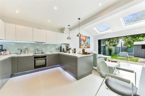77 Carlton Park Avenue, London, SW20 8BJ