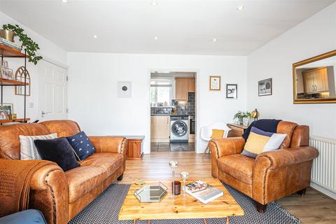 142 Commonside, Sheffield, S10 1GG