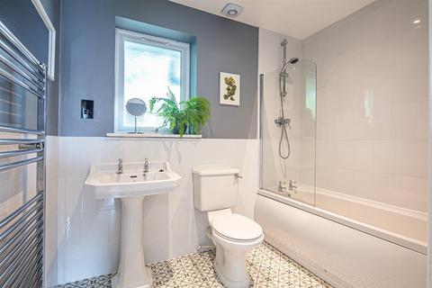 142 Commonside, Sheffield, S10 1GG