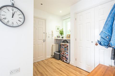 142 Commonside, Sheffield, S10 1GG