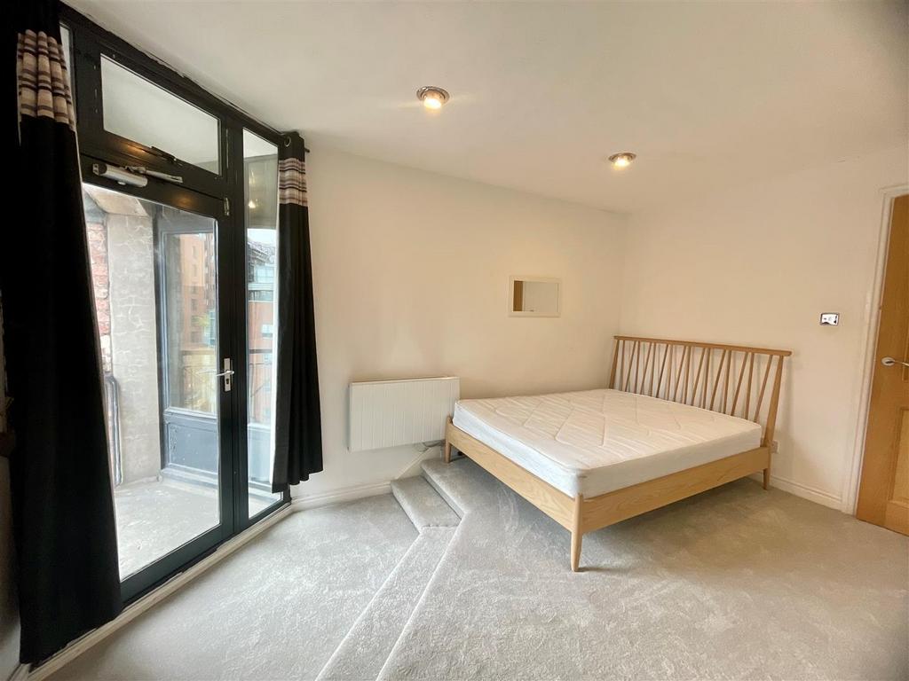 Bedroom2pic2.jpg
