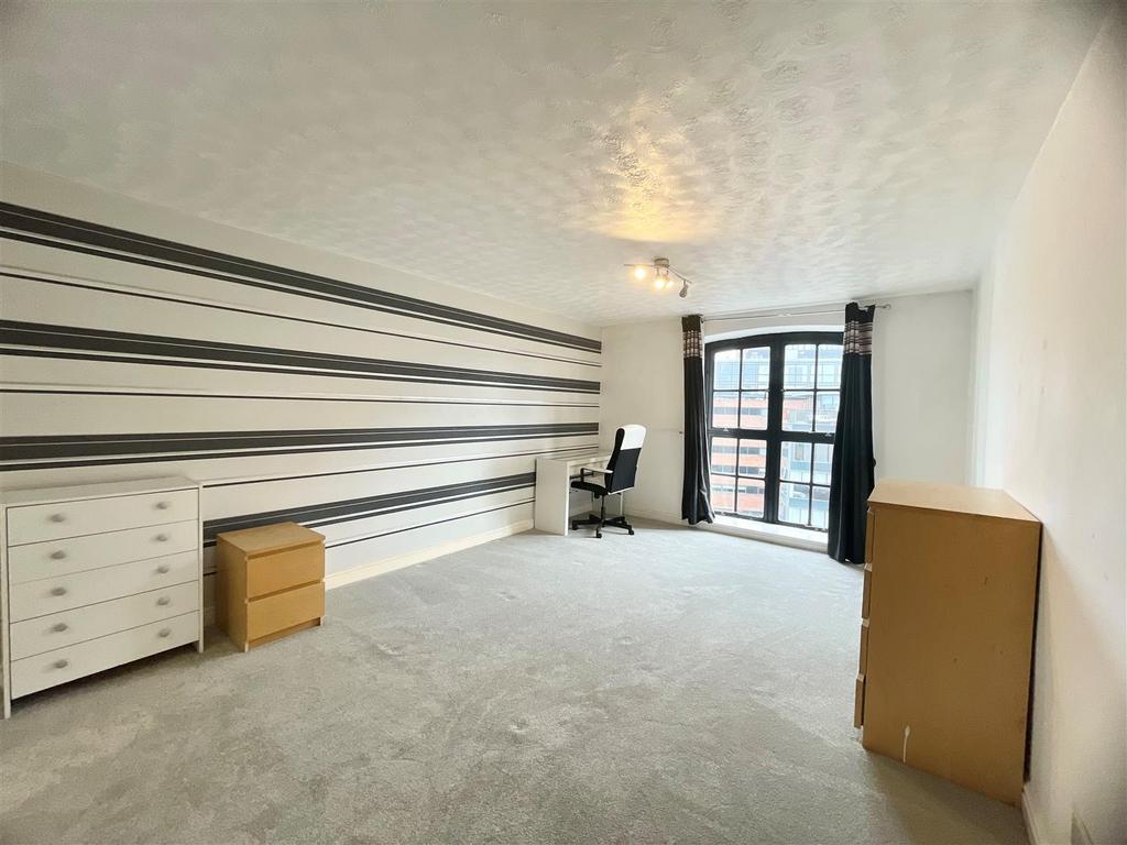 Bedroom1.jpg