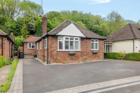 3 bedroom detached bungalow for sale, Caterham Drive, Coulsdon CR5