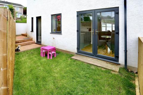 50 Ffynnonau, Crickhowell, NP8 1DB