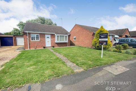 2 bedroom detached bungalow for sale, Yarwells Headland, Peterborough PE7