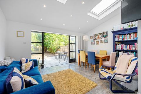 10 Cottingham Road, London, SE20 7PT