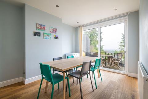 133 Ross Road, South Norwood, London, SE25 6TW