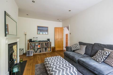 133 Ross Road, South Norwood, London, SE25 6TW