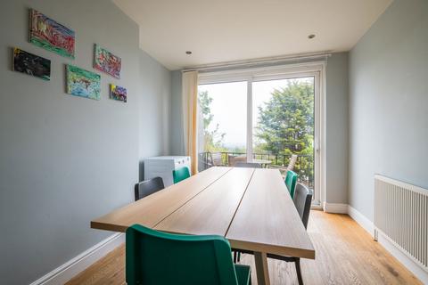 133 Ross Road, South Norwood, London, SE25 6TW