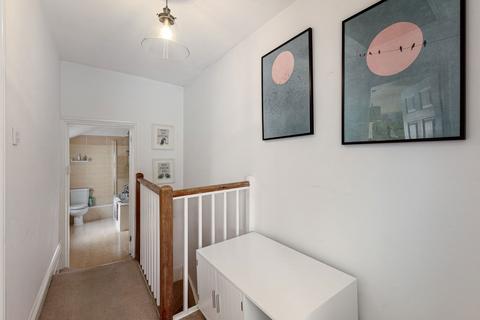 9 Faversham Road, Beckenham, BR3 3PN