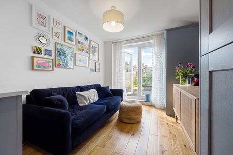 2 bedroom apartment for sale, Barnwell Road, London SW2