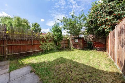 2 bedroom semi-detached house for sale, Montana Gardens, London SE26