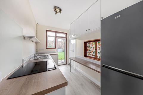5 Linden Leas, West Wickham, BR4 0SE
