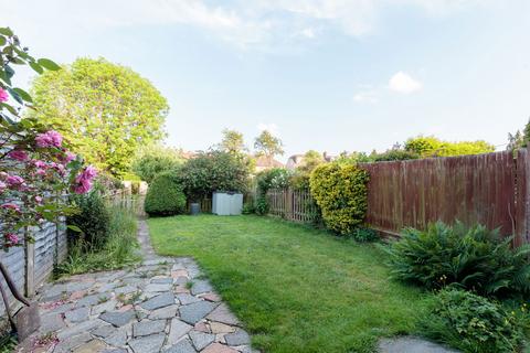 5 Linden Leas, West Wickham, BR4 0SE