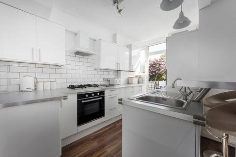 92 Aviemore Way, Beckenham, BR3 3RT