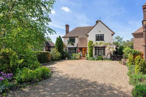 13 Redgate Drive, Bromley, BR2 7BT