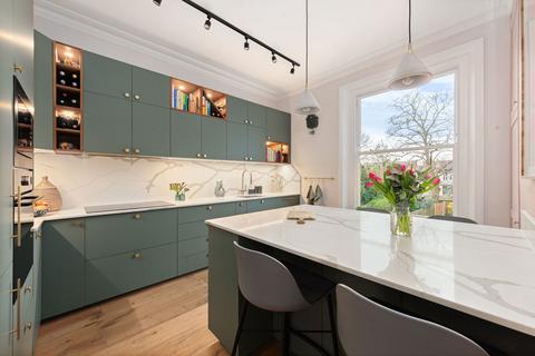 Flat 3, 13 Beckenham Road, Beckenham, BR3 4PL