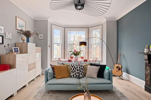 Flat 3, 13 Beckenham Road, Beckenham, BR3 4PL