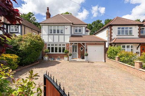 5 bedroom detached house for sale, Hayes Chase, West Wickham BR4