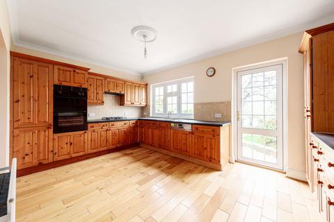 144 Ravensbourne Avenue, Bromley, BR2 0AY