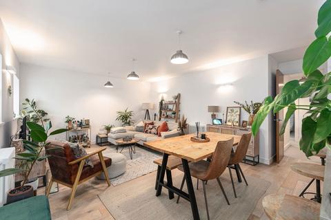 Flat 7, 73 Anerley Road, London, SE20 8DQ