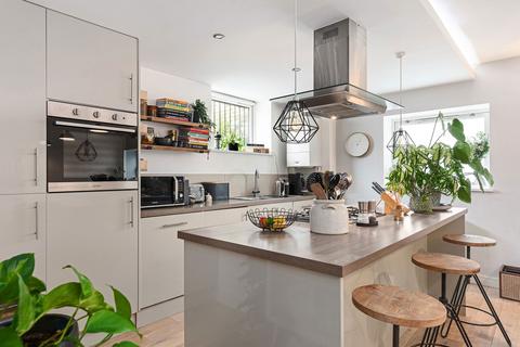 Flat 7, 73 Anerley Road, London, SE20 8DQ