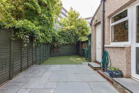 28 Chaffinch Road, Beckenham, BR3 4LU