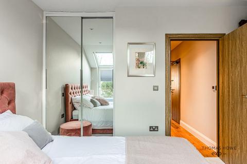 Flat 3, 25 Samos Road, Anerley, London, SE20 7UQ