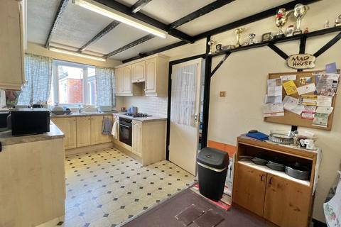 31 Balham Avenue, Blackpool, FY4 3QP