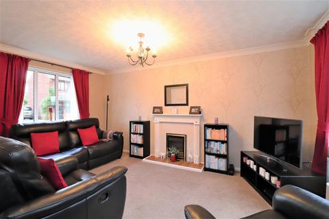 4 bedroom detached house for sale, Bradfield Avenue, Hadleigh, Ipswich