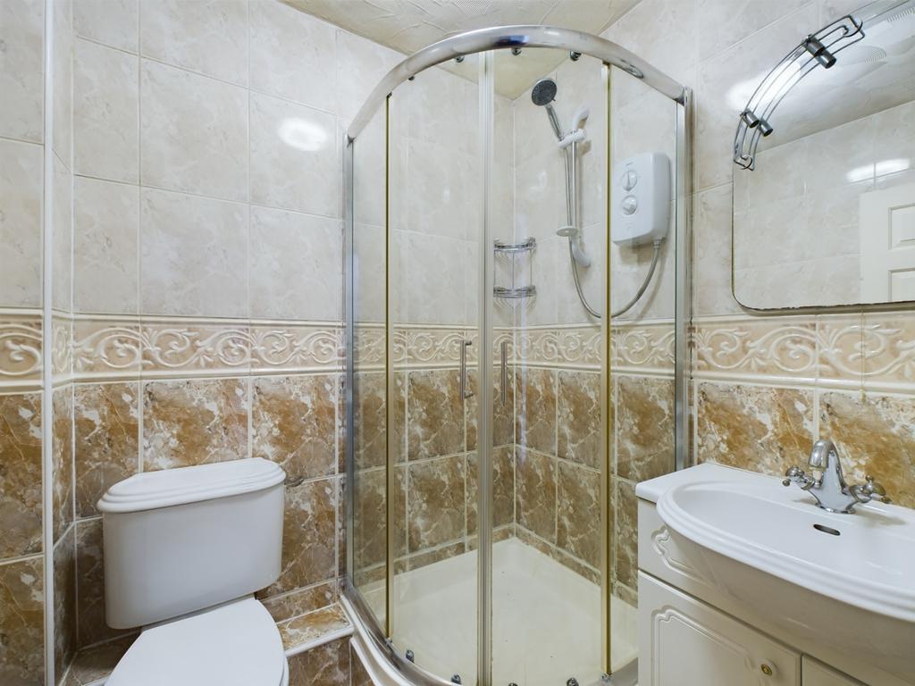 Cam01909 g0 pr0217 still008