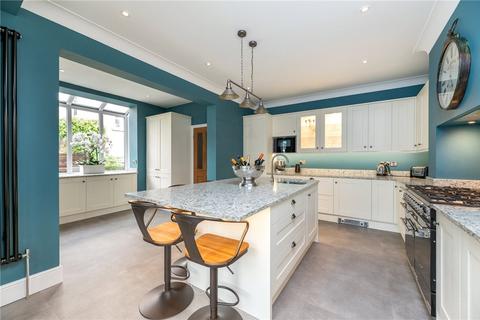 3 bedroom semi-detached house for sale, Langley Avenue, Bingley, BD16