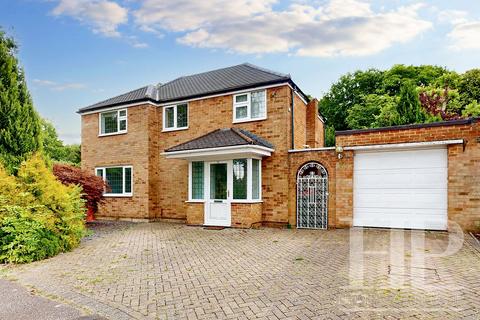 3 bedroom detached house for sale, Milton Road, Crawley RH10