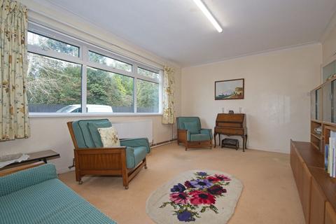 2 bedroom ground floor flat for sale, Fairwater Road, Cardiff CF5