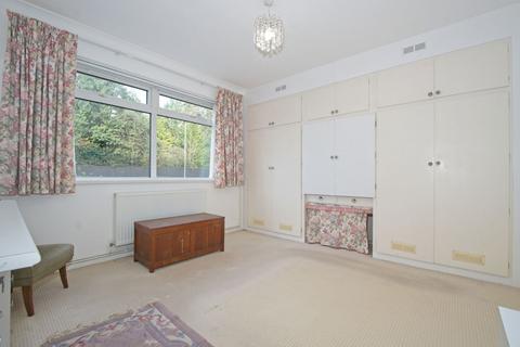 2 bedroom ground floor flat for sale, Fairwater Road, Cardiff CF5