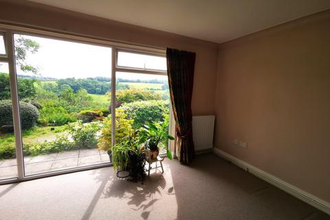 4 bedroom detached house for sale, Stryd y Ffynnon, Llandysul SA44