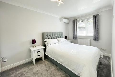 9 Guinea Close, Oakengates, Telford, TF2 6NF