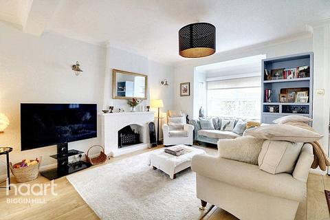 69 Madan Road, Westerham, TN16 1DX