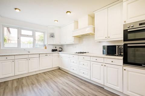 19 Canters Leaze, Wickwar, Wotton-under-edge, GL12 8LX