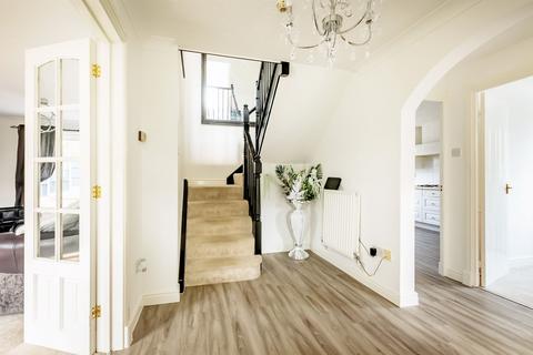 19 Canters Leaze, Wickwar, Wotton-under-edge, GL12 8LX