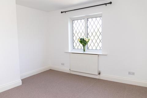 39 Boundary Road, Wooburn Green, High Wycombe, HP10 0DH
