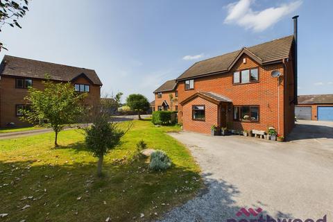 4 bedroom detached house for sale, Boulton Close, Sandbach, CW11