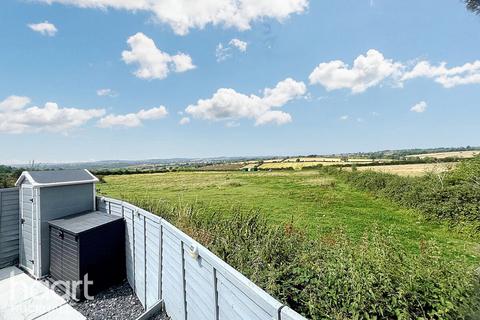 53 Derwent Drive, Tibshelf, Alfreton, DE55 5LS