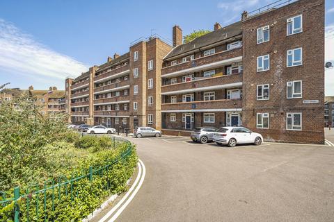 3 bedroom apartment for sale, Tulse Hill, London SW2