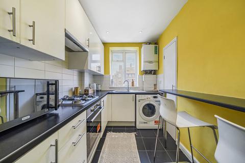 3 bedroom apartment for sale, Tulse Hill, London SW2