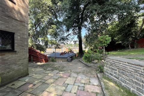 16 Chantry Crescent, Stanford-le-hope, SS17 0DN