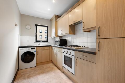 3 bedroom flat for sale, Kelvinhaugh Street, Yorkhill G3