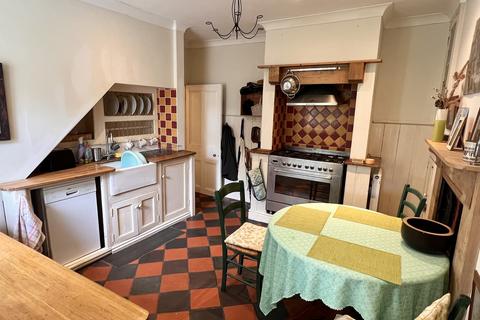 47 Stone Street, Llandovery, SA20 0DQ