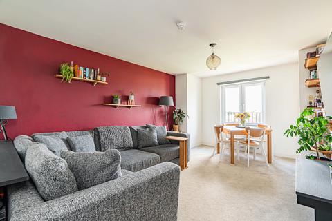 2 bedroom flat for sale, Torwood Crescent, Edinburgh EH12